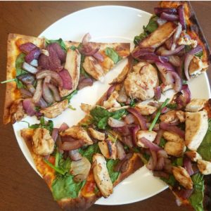 21 Day Fix: Garlic Roasted Chicken Flat Bread Pizza